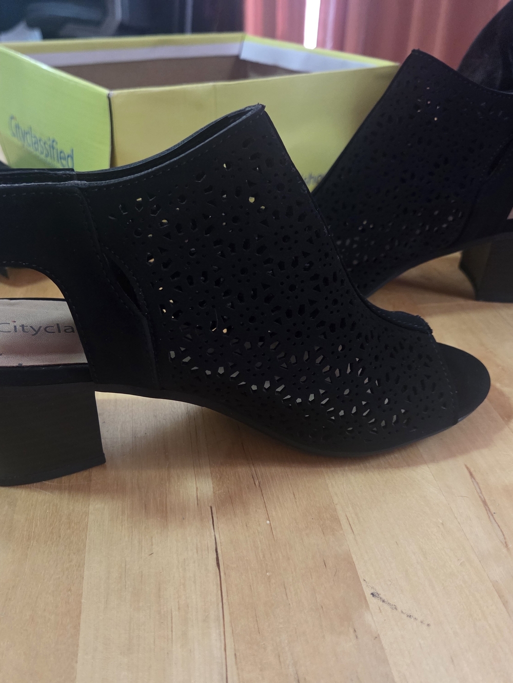 Cityclassified Black Laser-Cut Peep-Toe Block Heels